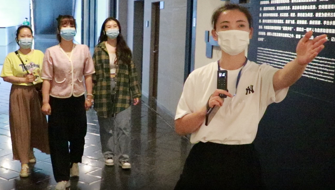 語音講解器系統